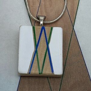 Handmade Elegant Necklace with silver chain.